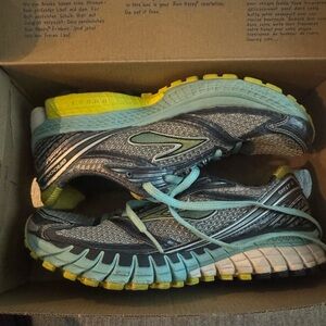 Brooks Women's Running Shoes